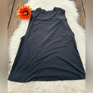LULULEMON Black Sleeveless Crewneck Tank Top - Women